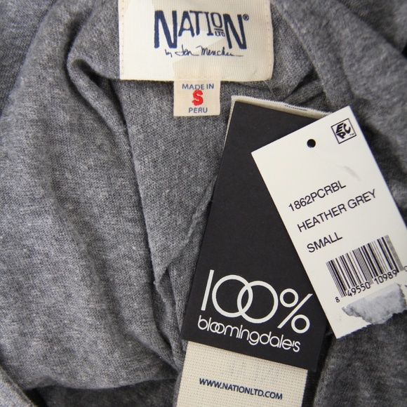 Womens Ruffled Popover Top - Picture 4 of 5